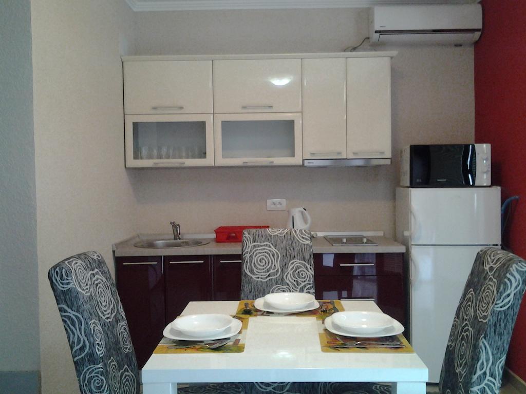 Ljuta Studios Kotor Habitación foto